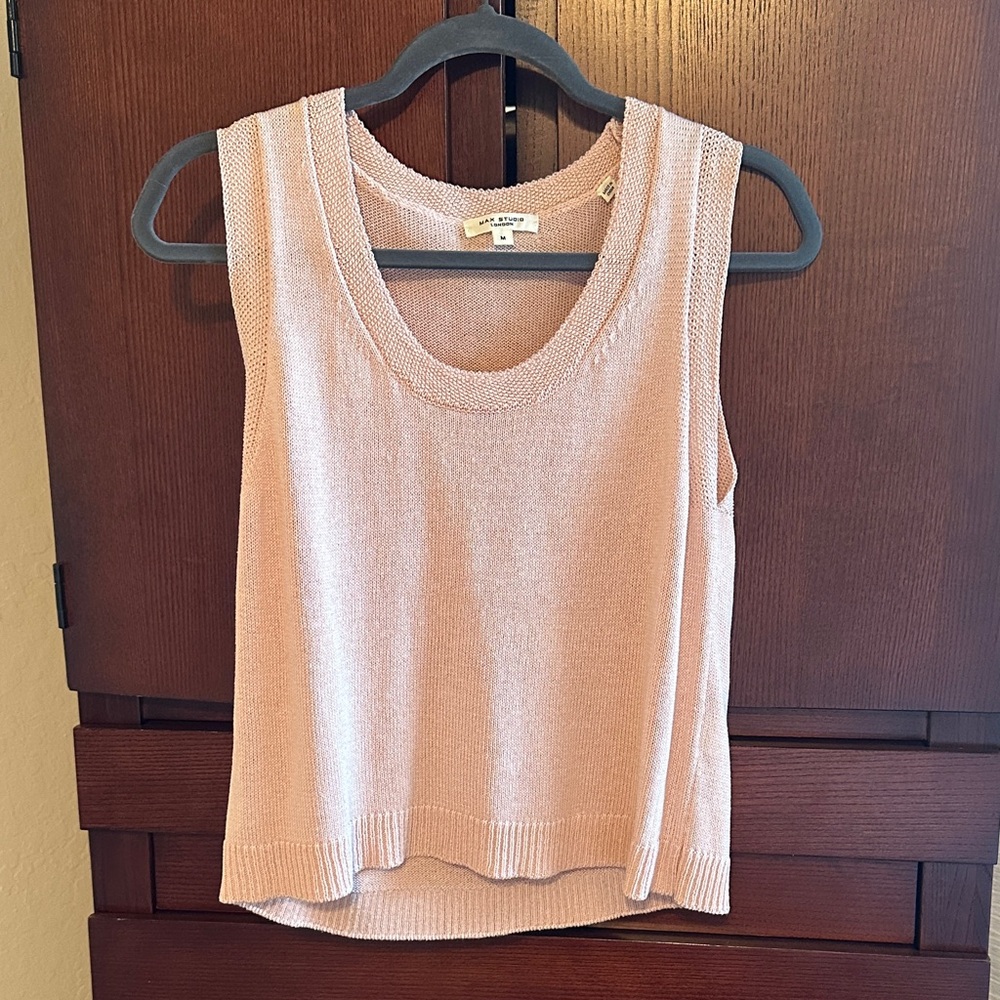 Max Studio Pale Blush Knit Scoop Neck Tank